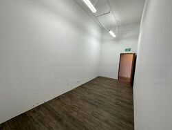 A'posh Bizhub (D27), Factory #461662611